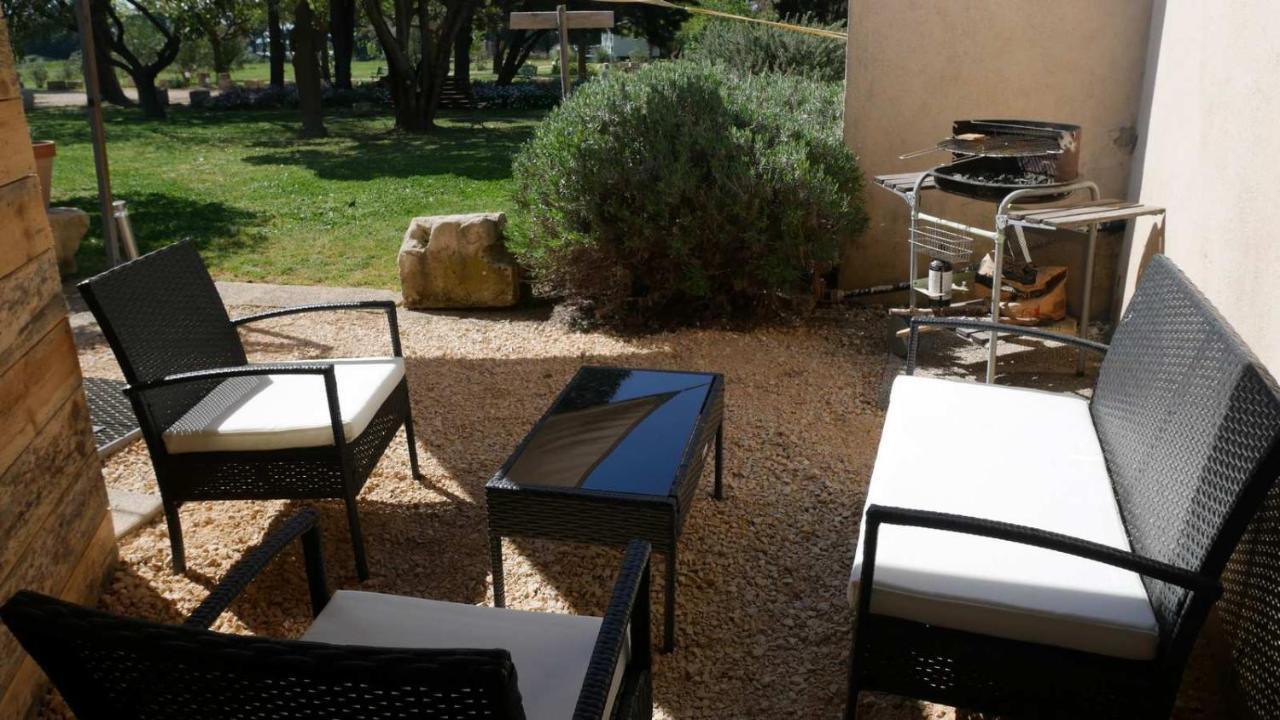 Mas Maurane - Les Lavandes Aux Portes D'Arles Apartment Tarascon Exterior foto